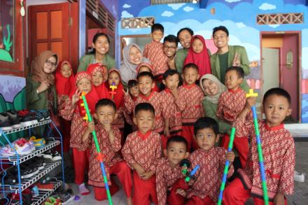 Pendampingan Belajar TK dan Paud Oleh KKN 69 UPN Yogyakarta Di Dusun Karanganyar